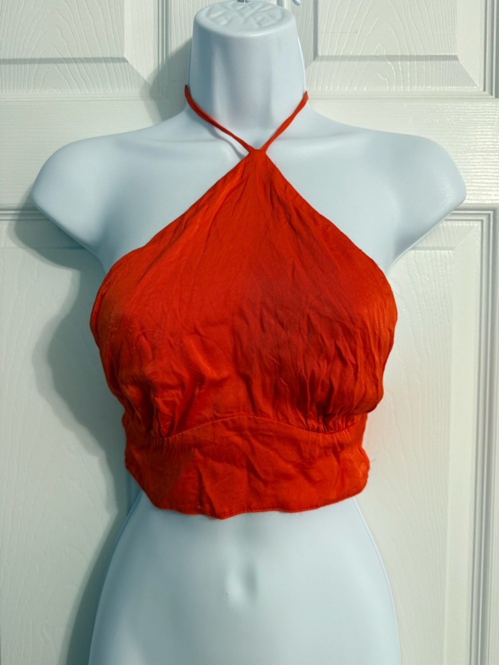 Halter Crop Top in Vibrant orange 🍊